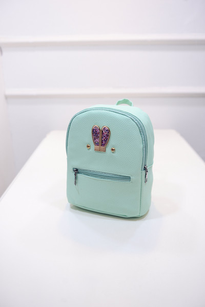 Öko bőrből készült modern női hátizsák hat színben