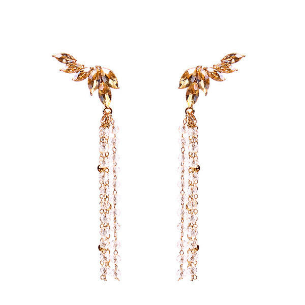 Модерни дамски обеци в златист цвят с камъни