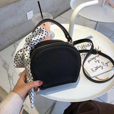 Öt színben, ökológiai bőrből készült modern női táska, hosszú füllel