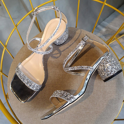 Női alkalmi magas sarkú cipő kövekkel, két színben