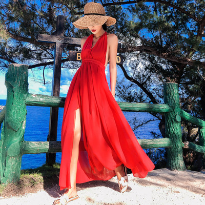 Modern hosszú női ruha csupasz háttal, piros színben