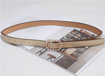 Stílusos női bőr öv gyöngyökkel több színben