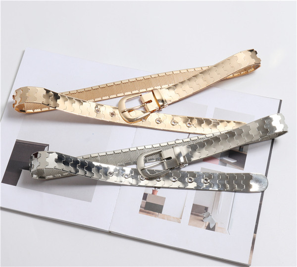 Cureaua de dama actuala de culoare auriu si argintiu