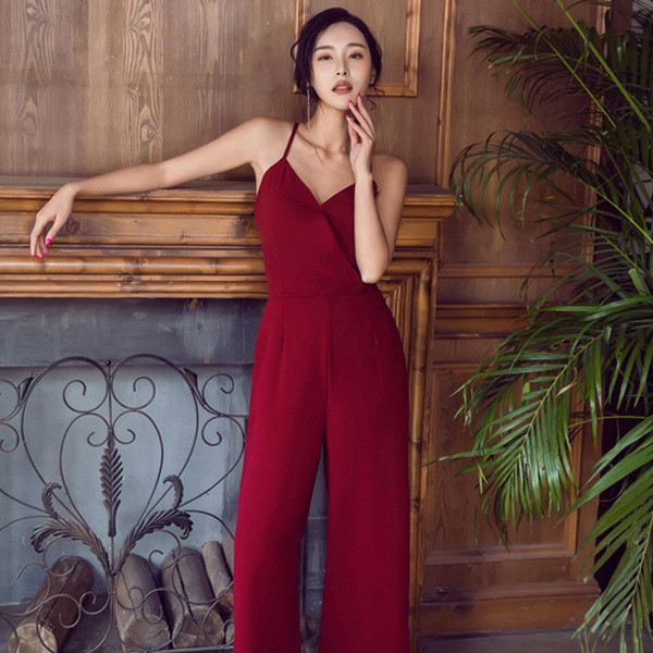 Stílusos női hosszú overall vékony piros pánttal