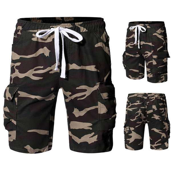 Alkalmi férfi rövidnadrág oldalzsebekkel, terepszínű mintával