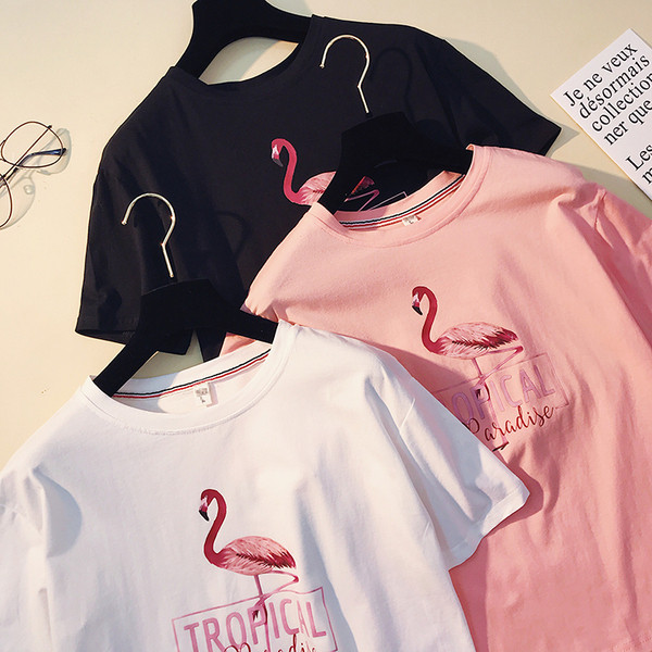 Modern női póló három színben, rátéttel