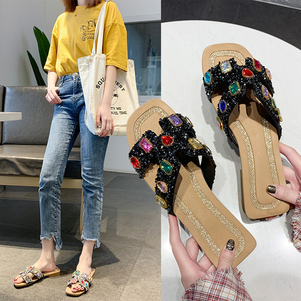 Modern női papucs színes kövekkel fekete és szürke színben