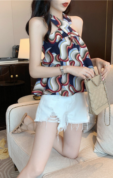 Model modern de top de dama cu croiala in doua culori