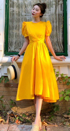 Модерна дамска рокля с къс ръкав в четири цвята