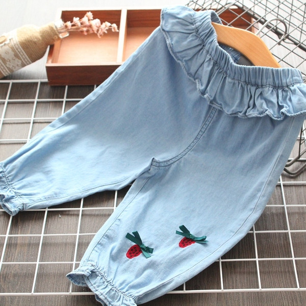 Új modell gyerekfarmer hímzéssel lányoknak