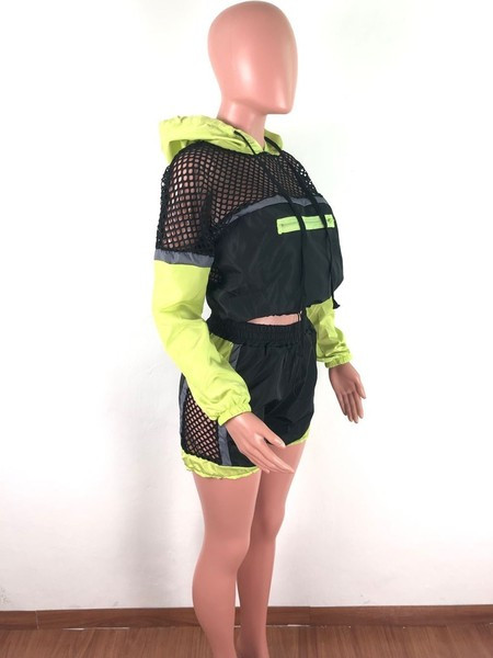 Két részből álló női sportkészlet - rövidnadrág és pulóver kék és fekete színben