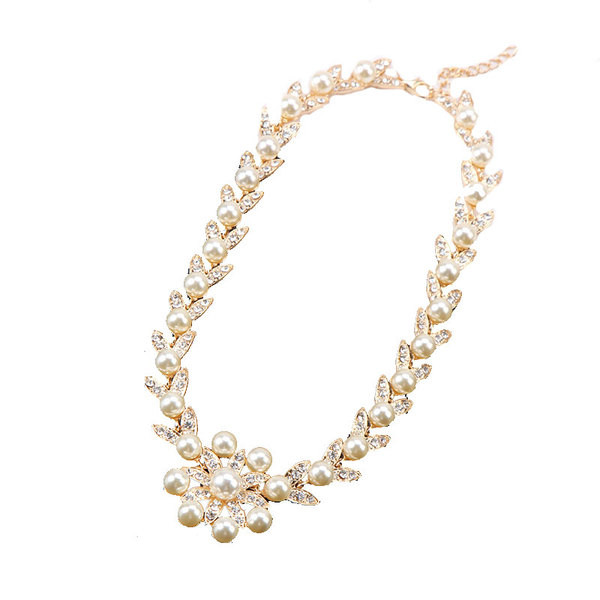 Κομψό γυναικείο κολιέ με πέτρες  και πέρλες σε χρυσό χρώμα