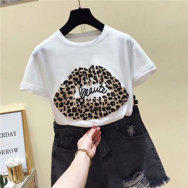 Modern női póló fehér és fekete színben