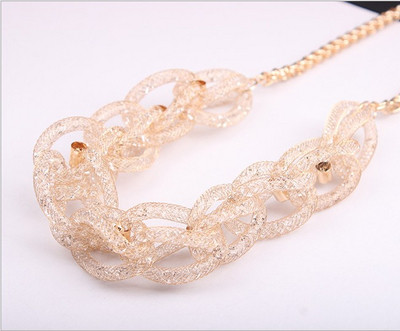 Μοντέρνο γυναικείο κολιέ σε χρυσό και ασημί χρώμα