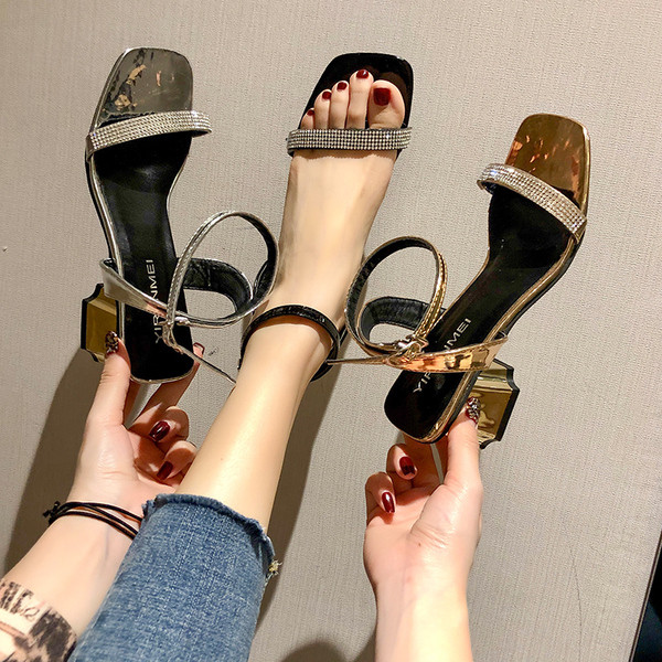 Sandale de dama moderne in trei culori cu pietre decorative