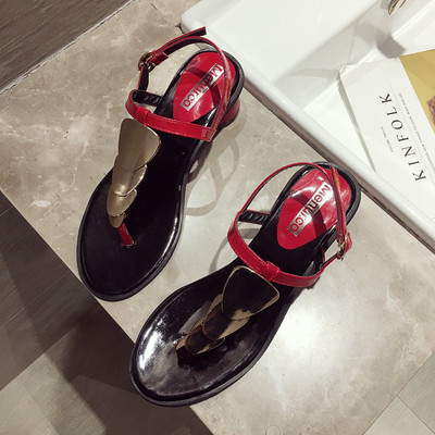 Модерни дамски сандали с ток в два цвята . черен и червен