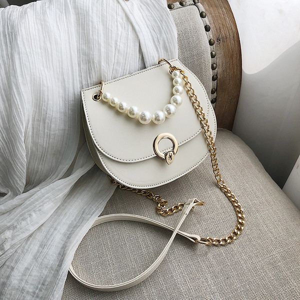 Модерна дамска чанта от еко кожа в три цвята с къса и дълга дръжка 