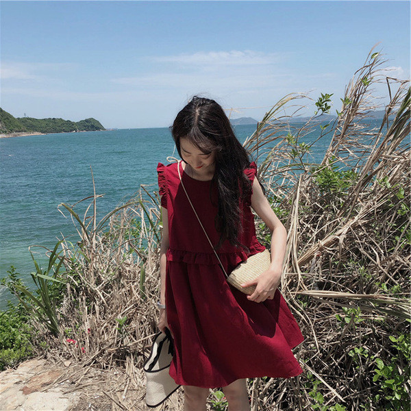 Ежедневна дамска рокля с О-образно в червен и бял цвят