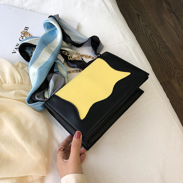 Стилна дамска чанта в четири цвята от еко кожа с къса и дълга и къса дръжка