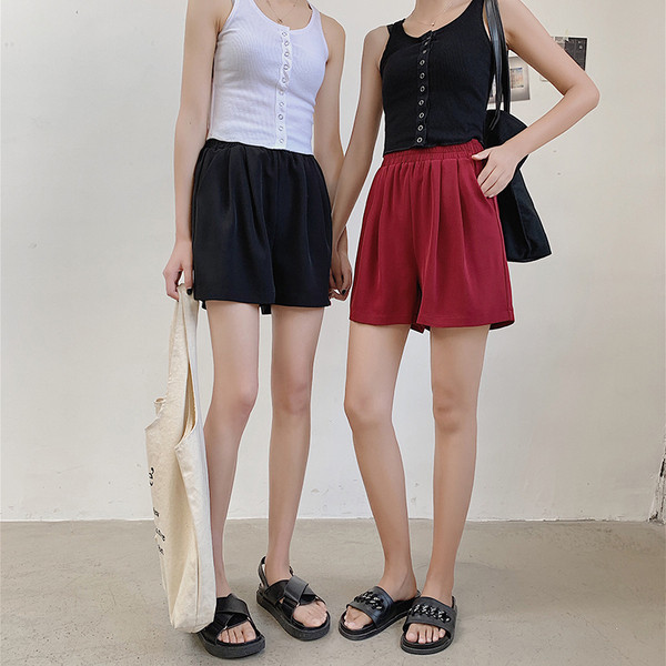 Pantaloni scurți casual dama model larg cu talie inalta in doua culori