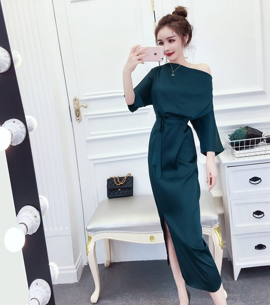 Модерна дамска рокля с 3/4 ръкав в три цвята 