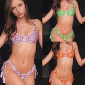 Costum de baie modern din două piese în mai multe culori cu model