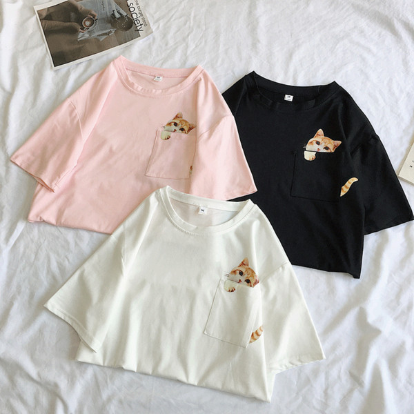 Tricou dama in trei culori cu buzunar si aplicatie