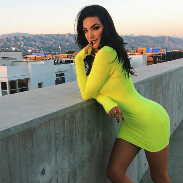 Ежедневна дамска рокля с дълъг ръкав и надпис в три цвята