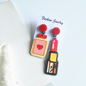 Модерни дамски обеци в червен цвят