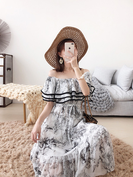 Дълга лятна рокля с голи рамене в два цвята