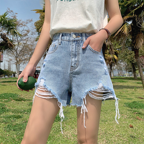 Ежедневни къси дънкови панталони в син и сив цвят