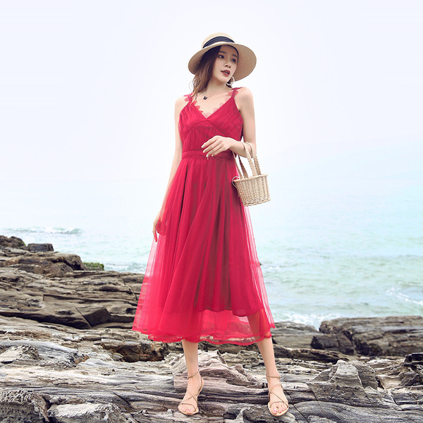 Стилна дамска рокля с тюл в червен цвят