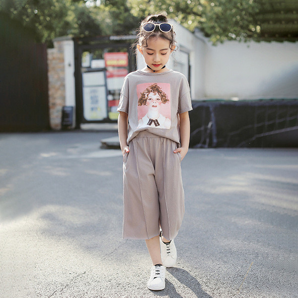 Set modern pentru copii pentru fete in roz si gri