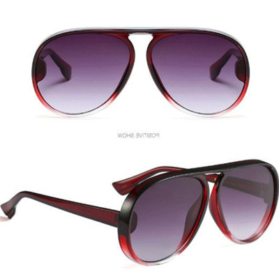 Ochelari de soare moderni pentru femei în mai multe culori diferite