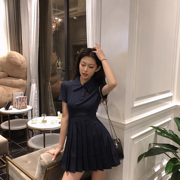 Rochie scurtă de damă casual cu mâneci scurte de culoare neagră