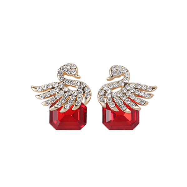 Нов модел дамски обеци във формата на лебед в няколко цвята