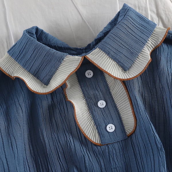 Стилен дамски комплект включващ риза и къси панталони в син, кафяв и черен цвят