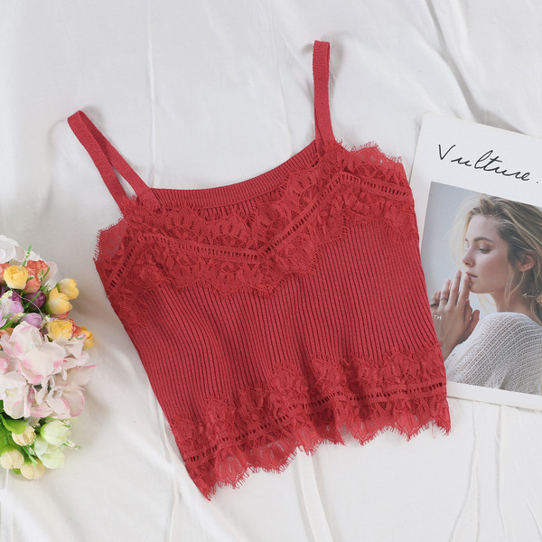 Стилен дамски потник Slim модел с дантела в няколко цвята