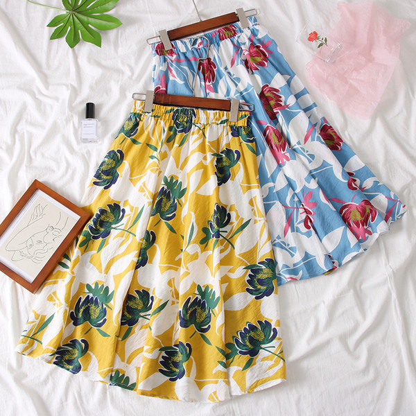 Цветна дамска пола в няколко цвята