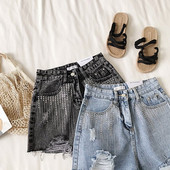 Модерни дамски къси дънки с камъни в два цвята