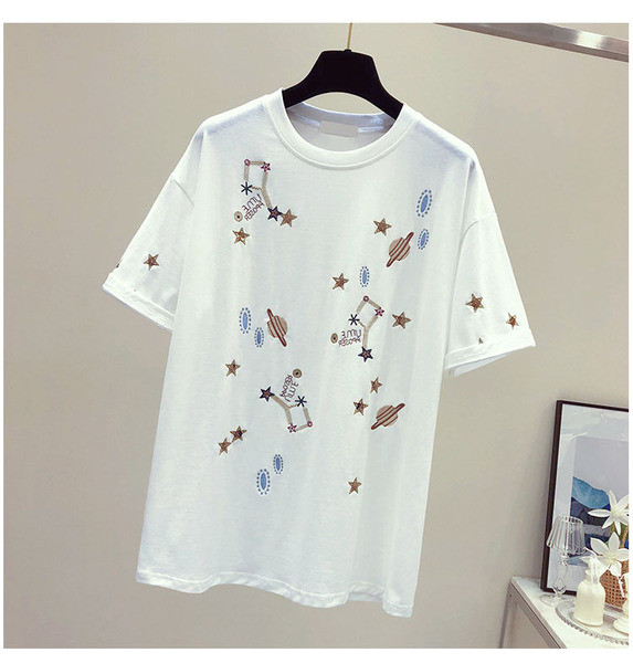 Tricou elegant de damă în alb și negru cu broderie