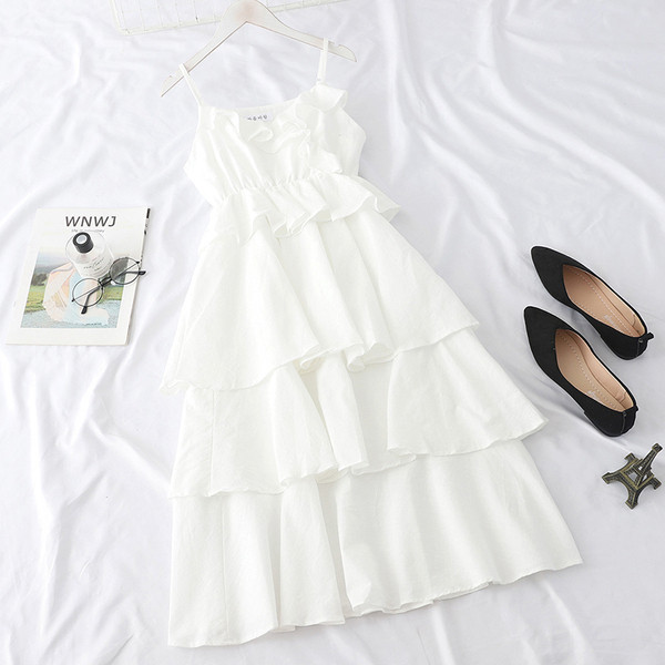 Rochie casual de dama cu bretele subtiri si decolteu O in mai multe culori