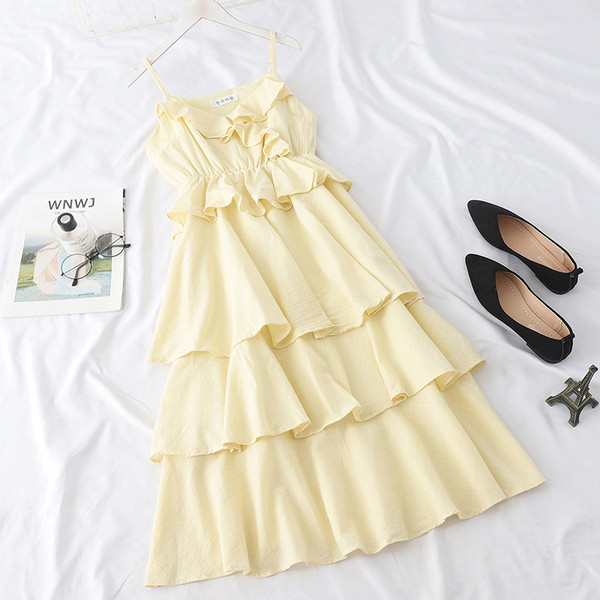 Rochie casual de dama cu bretele subtiri si decolteu O in mai multe culori