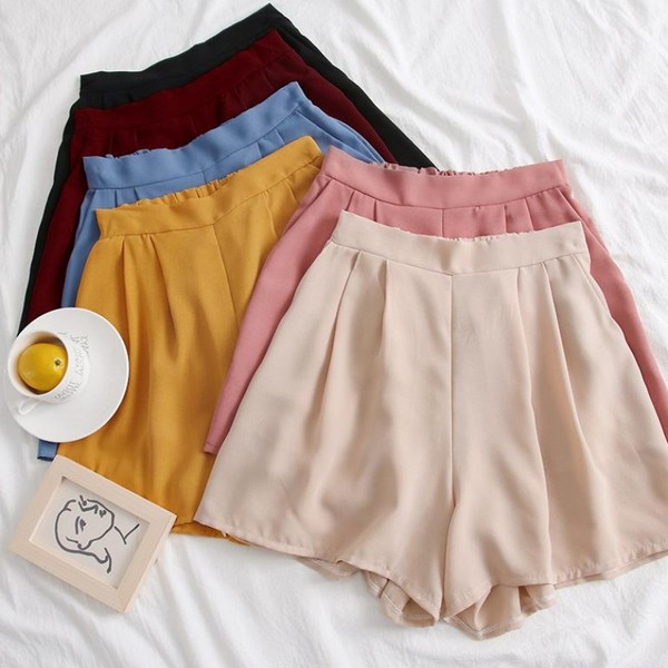 Set modern pentru femei în trei culori în două părți