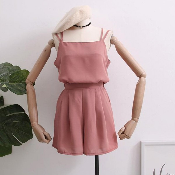 Set modern pentru femei în trei culori în două părți