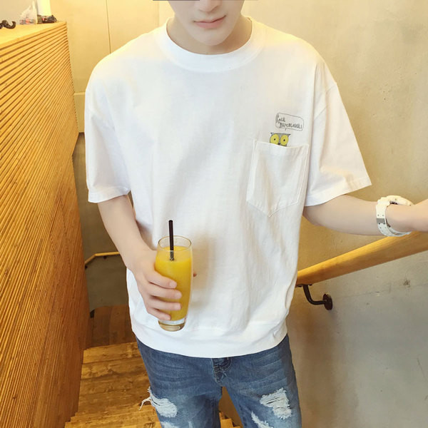 Tricou casual barbatesc in trei culori cu buzunar si aplicatie