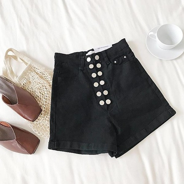 Модерни дамски къси панталони с висока талия и копчета в два цвята