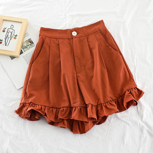 Модерни къси дамски панталони с висока талия и копчета