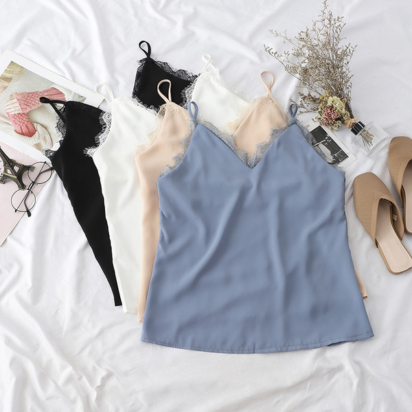 Maieu de damă în patru culori, cu dantelă și decolteu în V