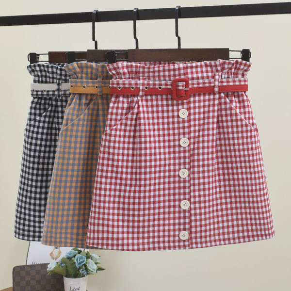 Fusta dama in carouri in trei culori